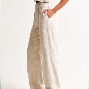 NWT Abercrombie Linen-Blend Pull-On Pant
